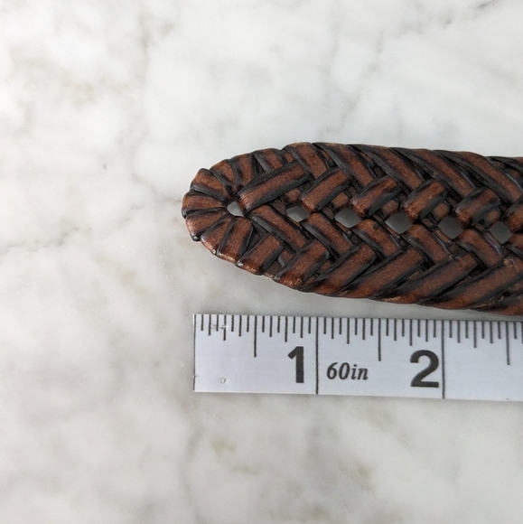 Men's Docker's leather belt, braided. Size 34. Measures 40" tip to tip. - Picture 7 of 8